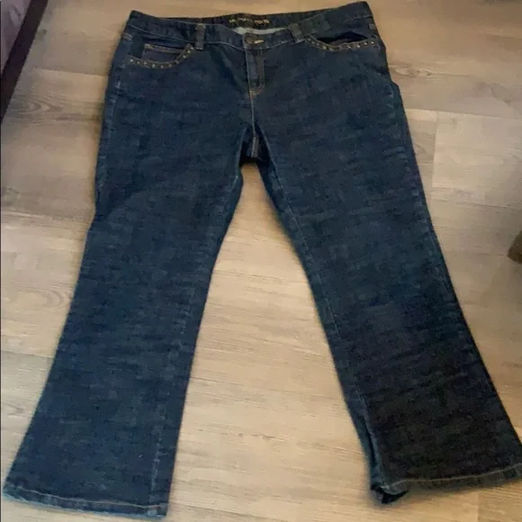 michael Kors - Picture 1 of 7